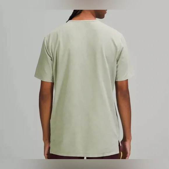 Lululemon Commission Short-Sleeve T-Shirt
*Wash - Picture 3 of 8